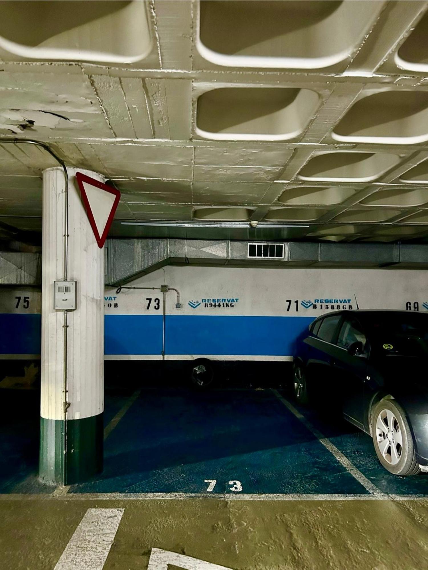Apartment Carrer D'Olesa Barselona Dış mekan fotoğraf