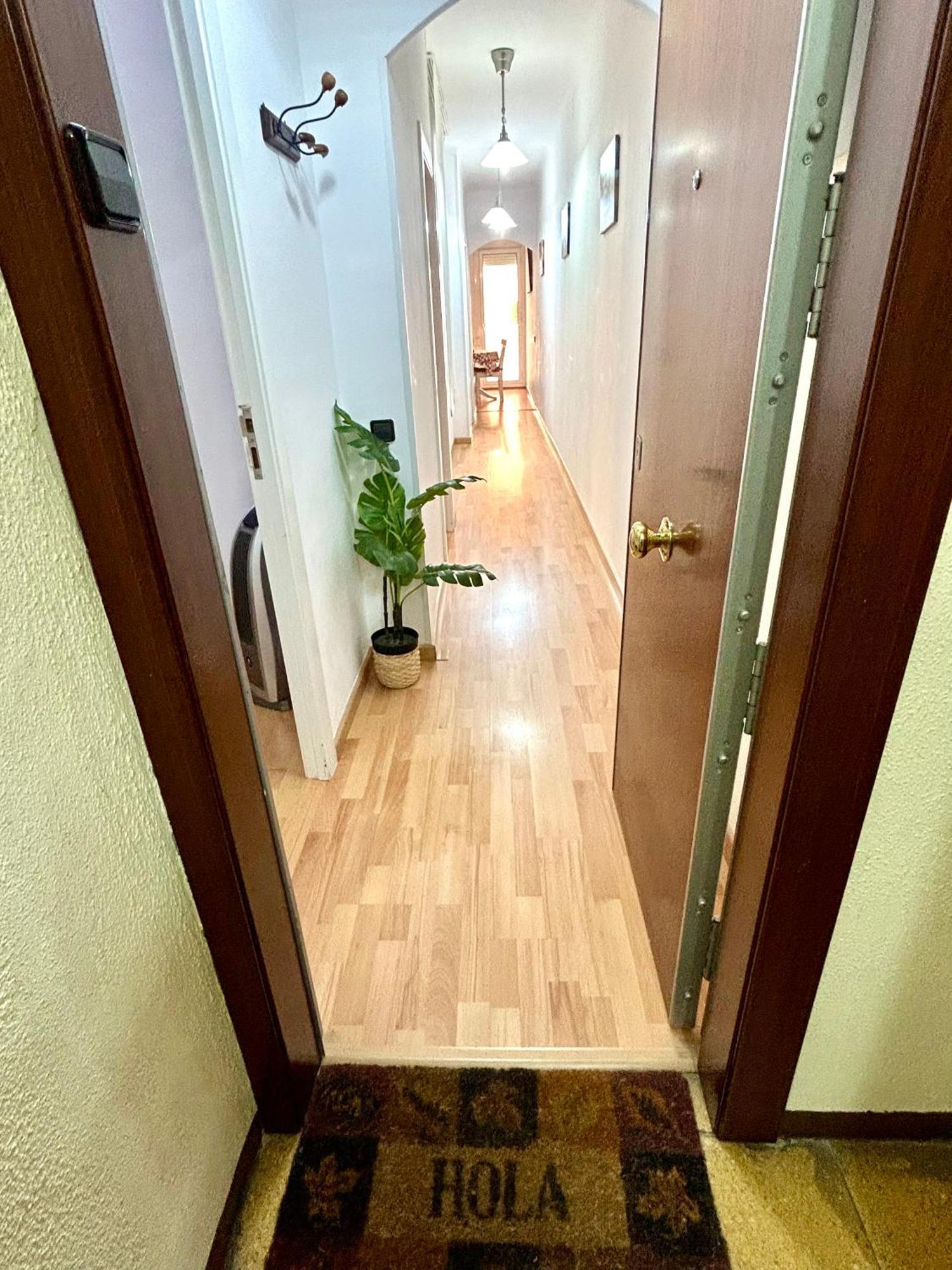 Apartment Carrer D'Olesa Barselona Dış mekan fotoğraf